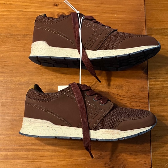 Cat & Jack Men's Dark Brown Sneakers - Picture 5 of 7